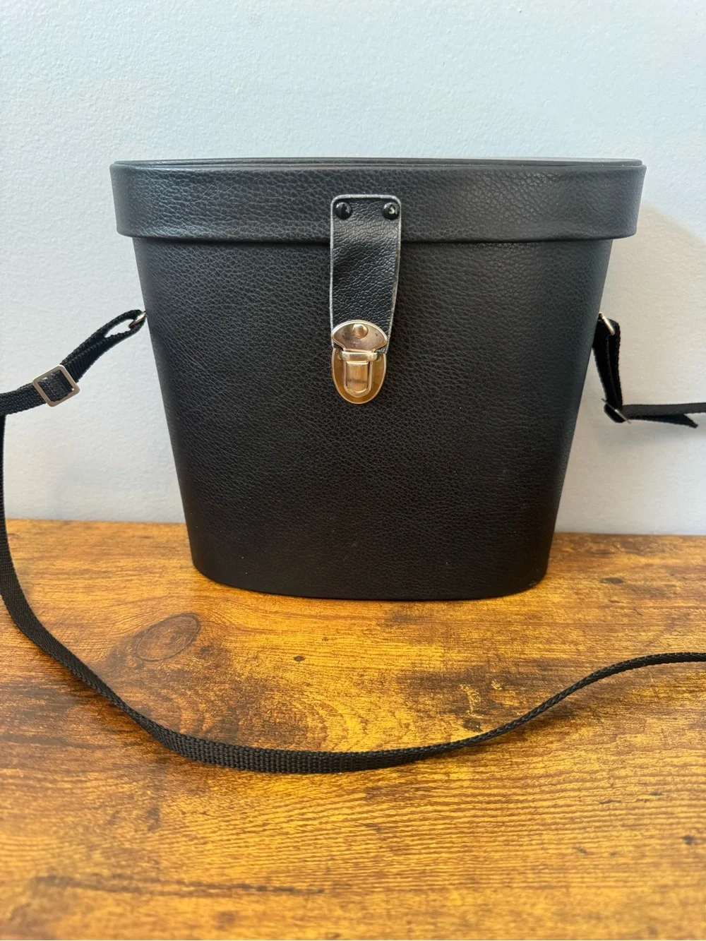 Vintage‎ Japan Binocular Double Flask Travel Bar Set Case Shot Glasses Strap